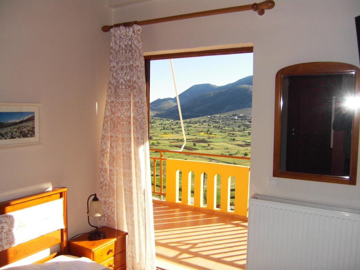 Panorama Askifou Karés Esterno foto